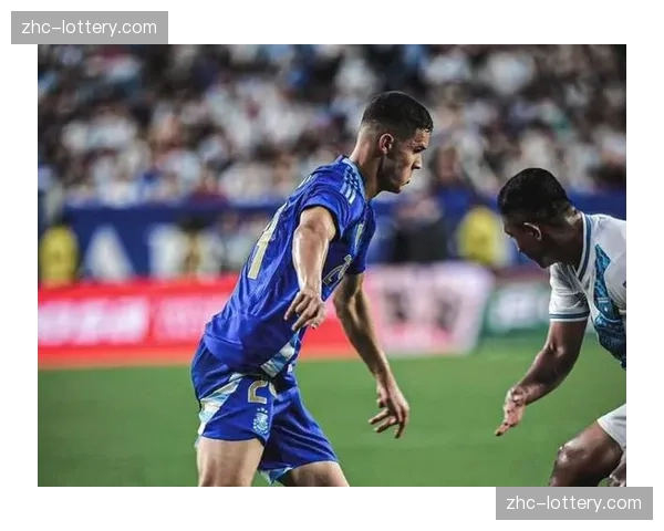 阿根廷年轻攻击手卡尔博尼受关注 潜力新星等待证明机会